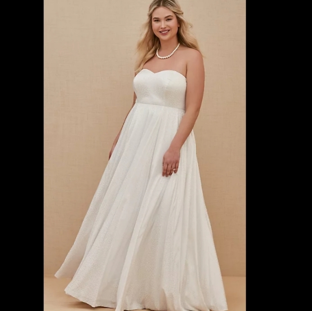 White Leopard Satin Strapless Wedding Dress